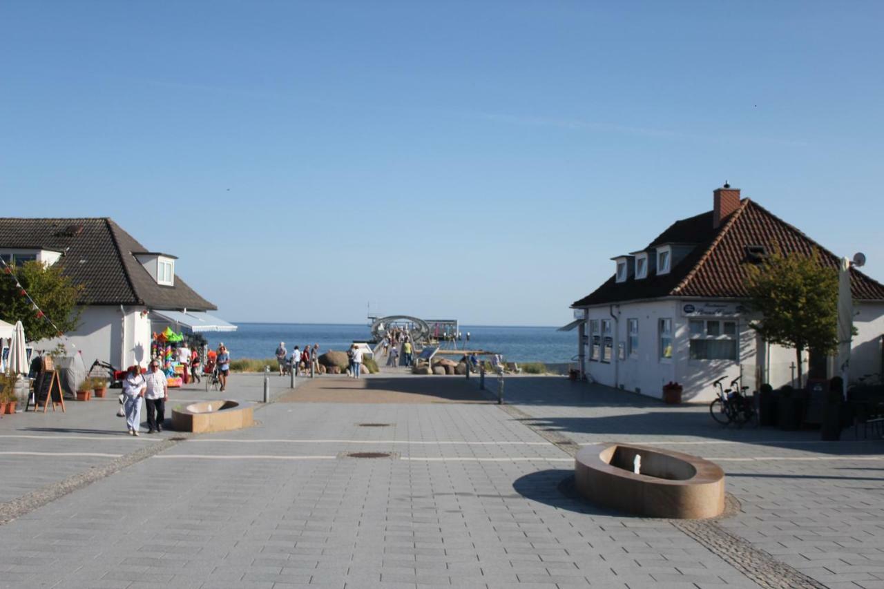 Strandlaeufer Im Kirschgarten Kellenhusen Buitenkant foto
