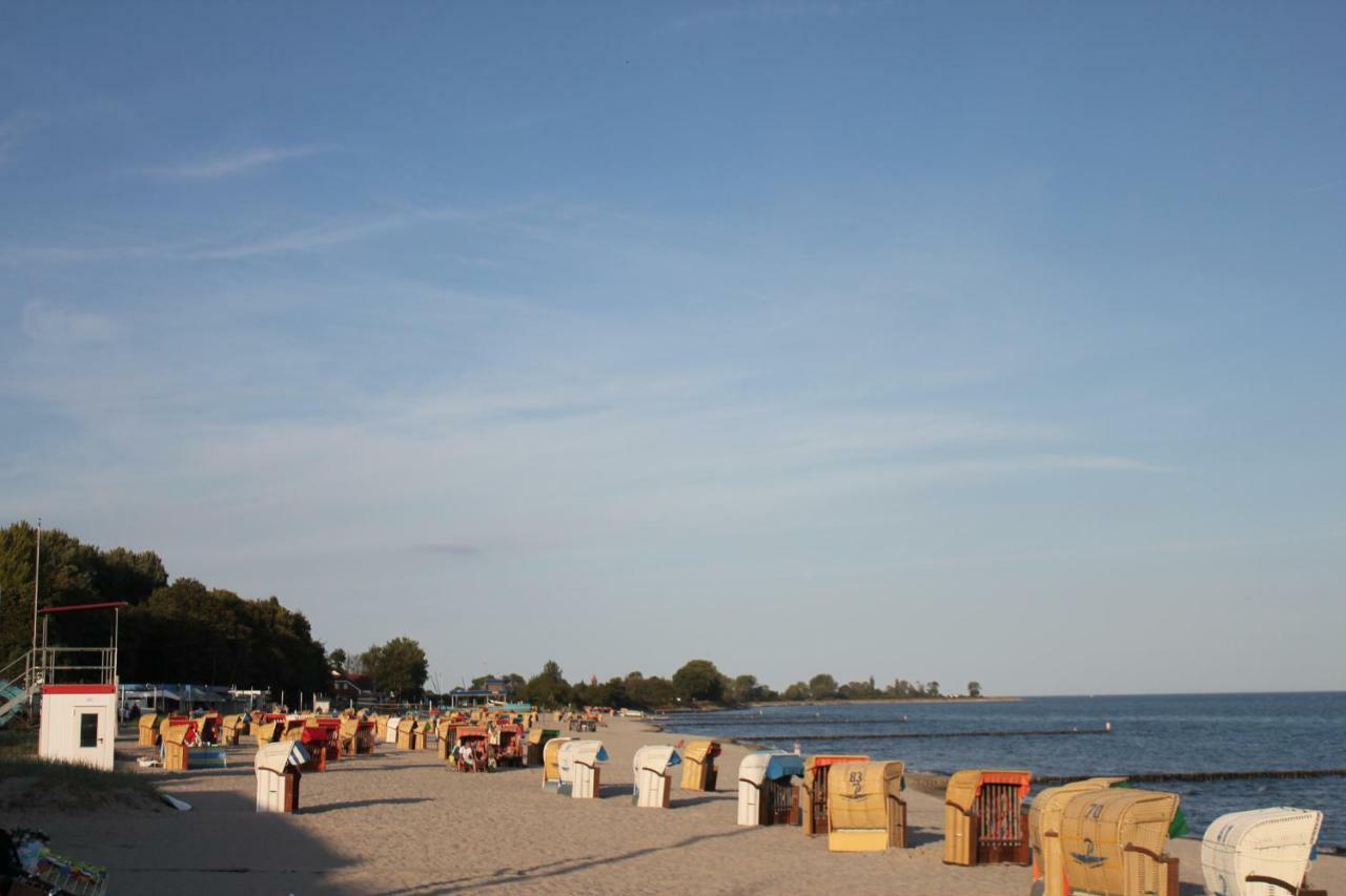 Strandlaeufer Im Kirschgarten Kellenhusen Buitenkant foto