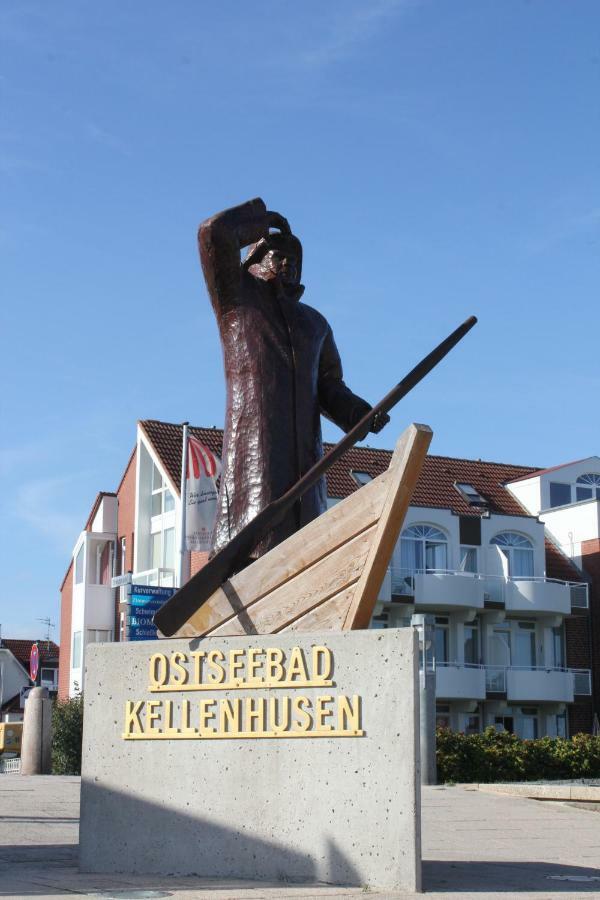 Strandlaeufer Im Kirschgarten Kellenhusen Buitenkant foto